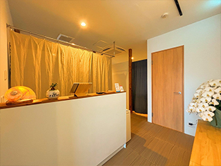 さちゃわら向ヶ丘遊園店の店内写真です